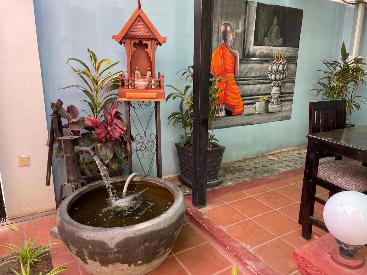 The Bygone Hotel Siem Reap Exterior foto